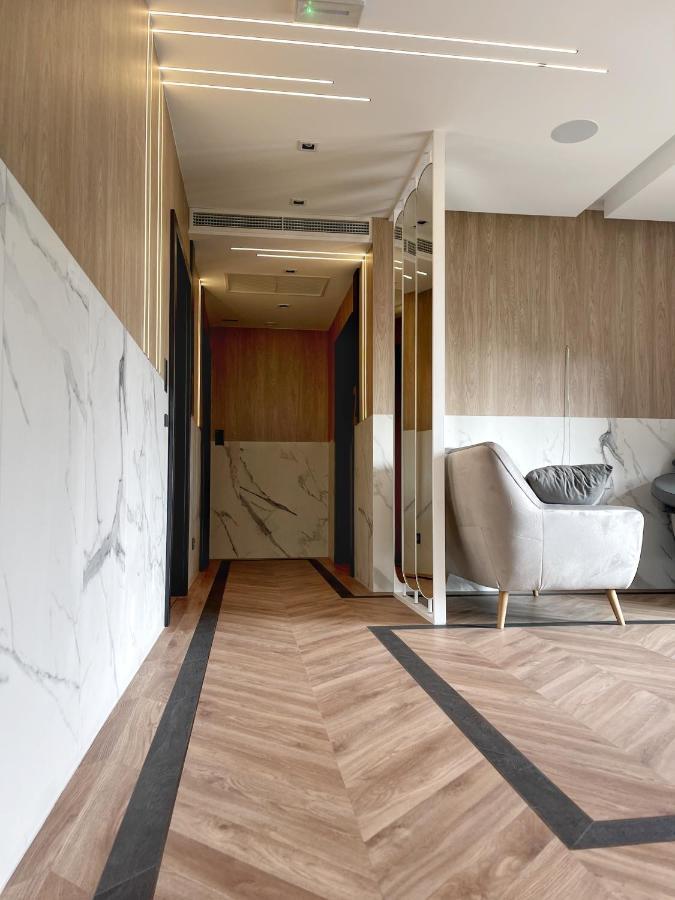 Resto Inn - Smart Apartamenty Blisko Energylandii Polwies ภายนอก รูปภาพ